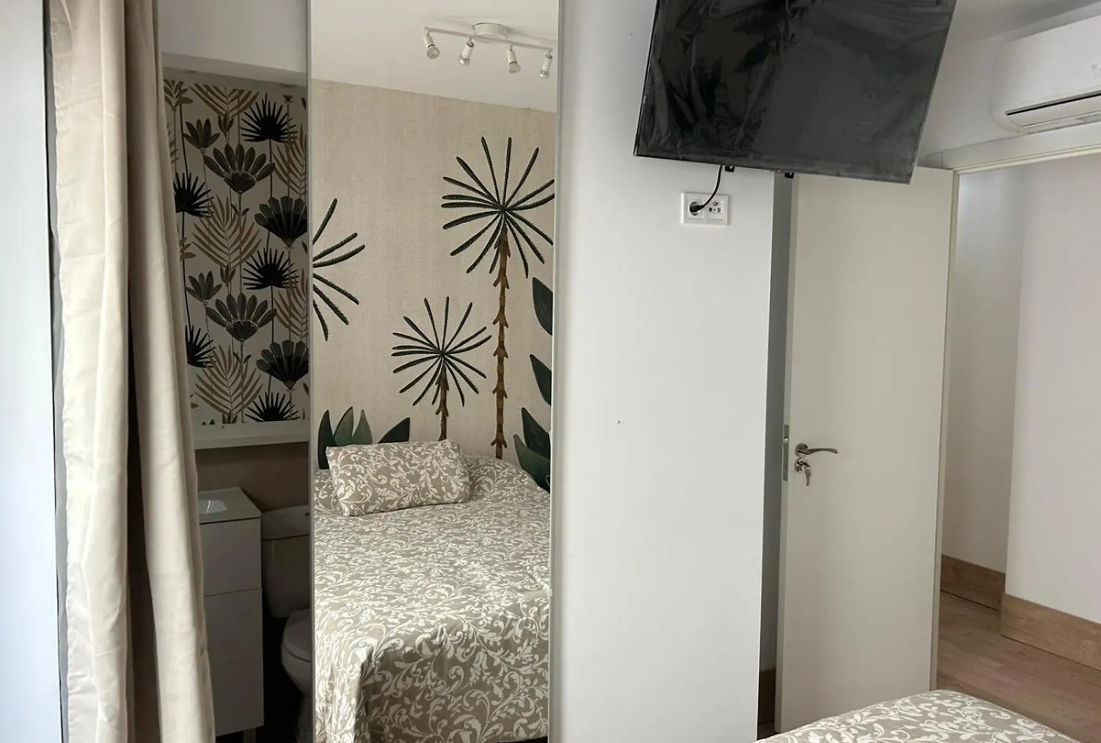 Kwatera prywatna La Maison Del Mar Guest House Malaga