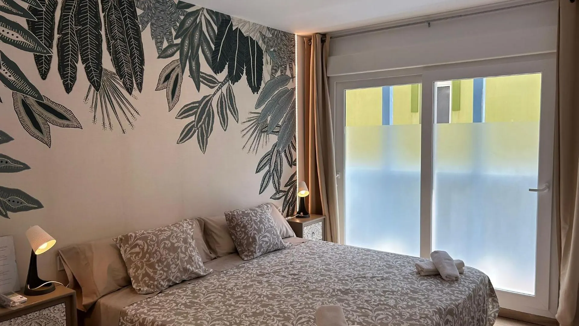 La Maison Del Mar Guest House Málaga Privatunterkunft