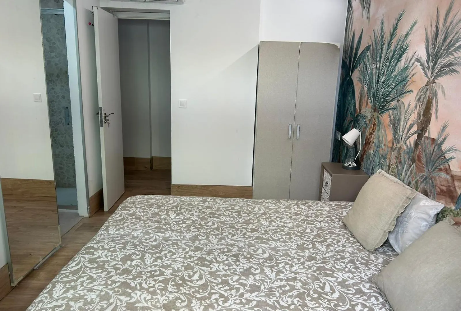בית אירוח מאלגה La Maison Del Mar Guest House